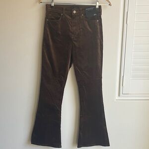 BANANA REPUBLIC Brown High Rise Flare VELVET JEAN Women’s Size 27S (short) NWT